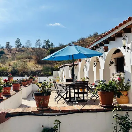 La Mimosa, Beautiful With Swimming Pool And Sea View Casabermeja