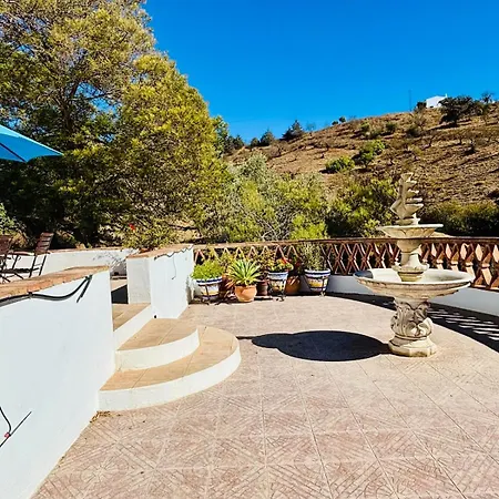 Vila La Mimosa, Beautiful With Swimming Pool And Sea View Casabermeja